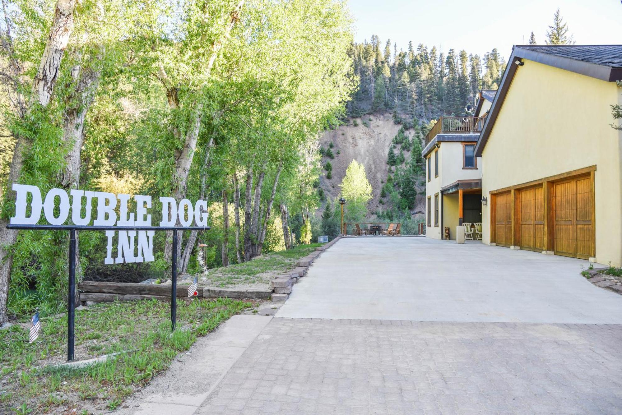 River Lyric Lodge - Formerly Double Dog Red River Kültér fotó